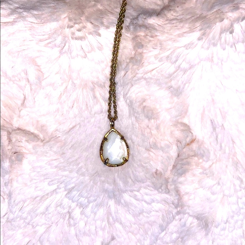 Kendra Scott Gold Drop necklace